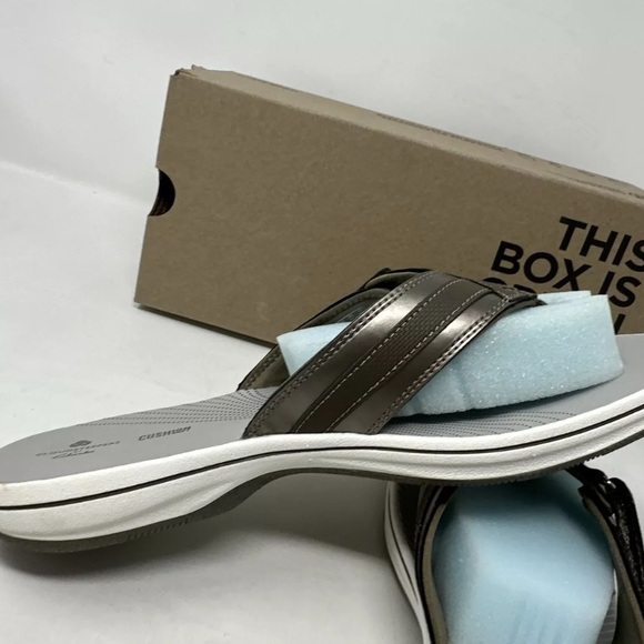 Clarks Breeze Sea Women's Sandals Comfort Flip Flops Pewter Size 10 M - Picture 6 of 13